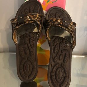 Women’s Dr Scholl’s Slides